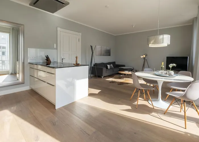 First Lands End Sellin (Rugen)